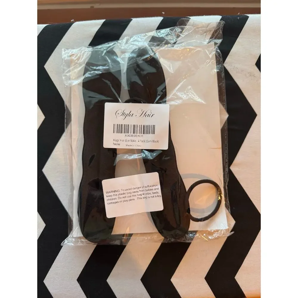 2 NWT Black Bun Makers